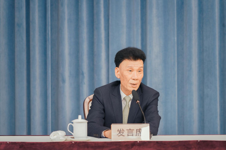 陸大榮：聽黨話跟黨走，民營企業大有作為 &mdash;&mdash;在蘇州市服裝業商會二屆二次會員大會上的發言