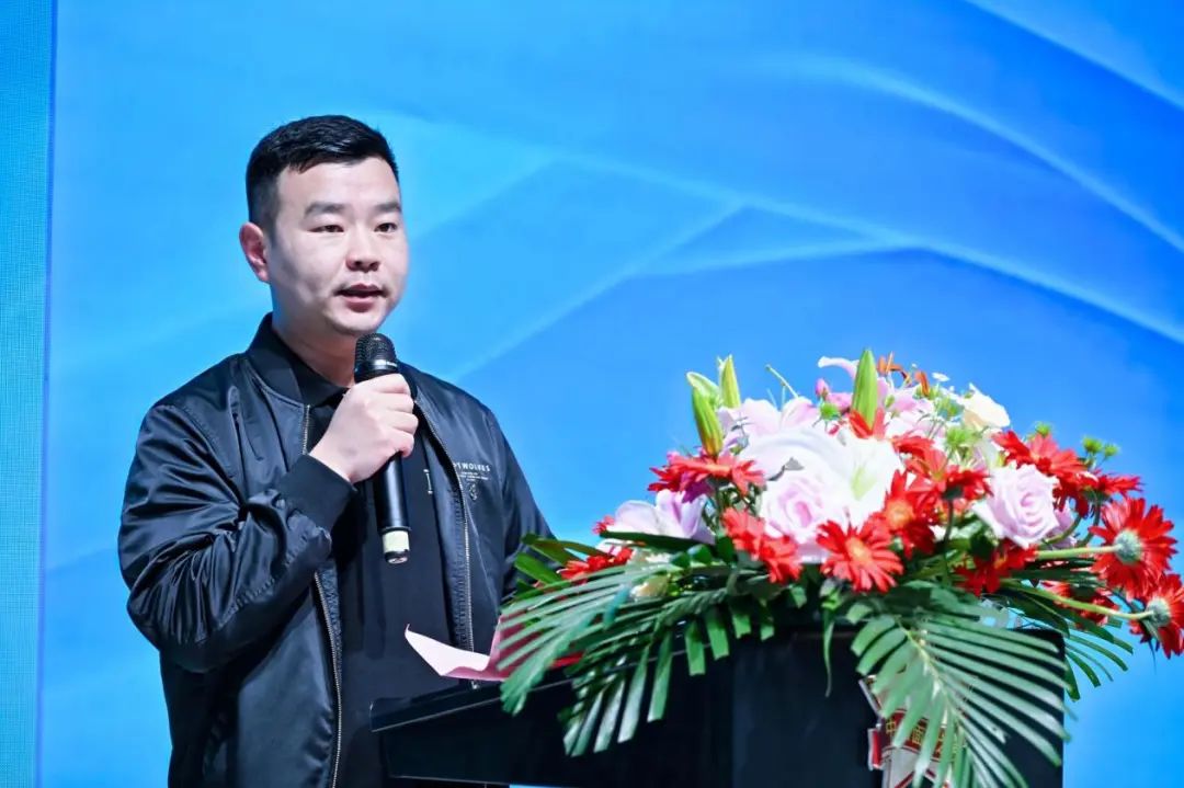 好面料在柯橋聚集2024中國(guó)面料之星啟動(dòng)儀式暨知名服飾品牌趨勢(shì)交流分享會(huì)在紹興國(guó)際會(huì)展中心成功舉辦。