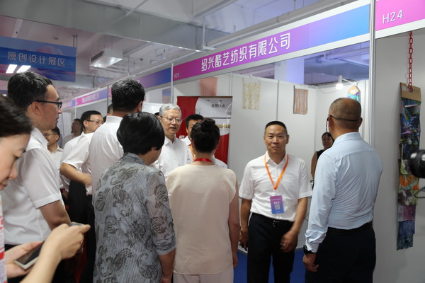  中華紡織網面輔料展區成功舉辦推介會，新材料、新工藝 助力興城泳裝產業升級