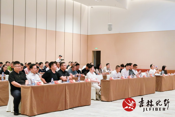 撬動舒適穿著新賽道，共探華絨&reg;產品開發(fā)新機遇