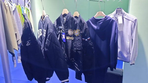 功能科技&ldquo;刷屏&rdquo;海博會！FabricsChina時尚與科技創(chuàng)新產(chǎn)品在石獅發(fā)布